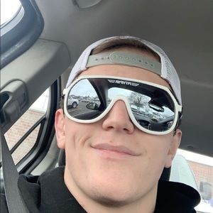 Meet your Posher, Jesse